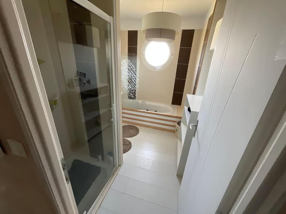 Charmant T2, Cl 3 Etoiles, 4 Lits, 4 Personnes Et 1Enfant, Parking Et Terrasse Saint-Sever  Dış mekan fotoğraf