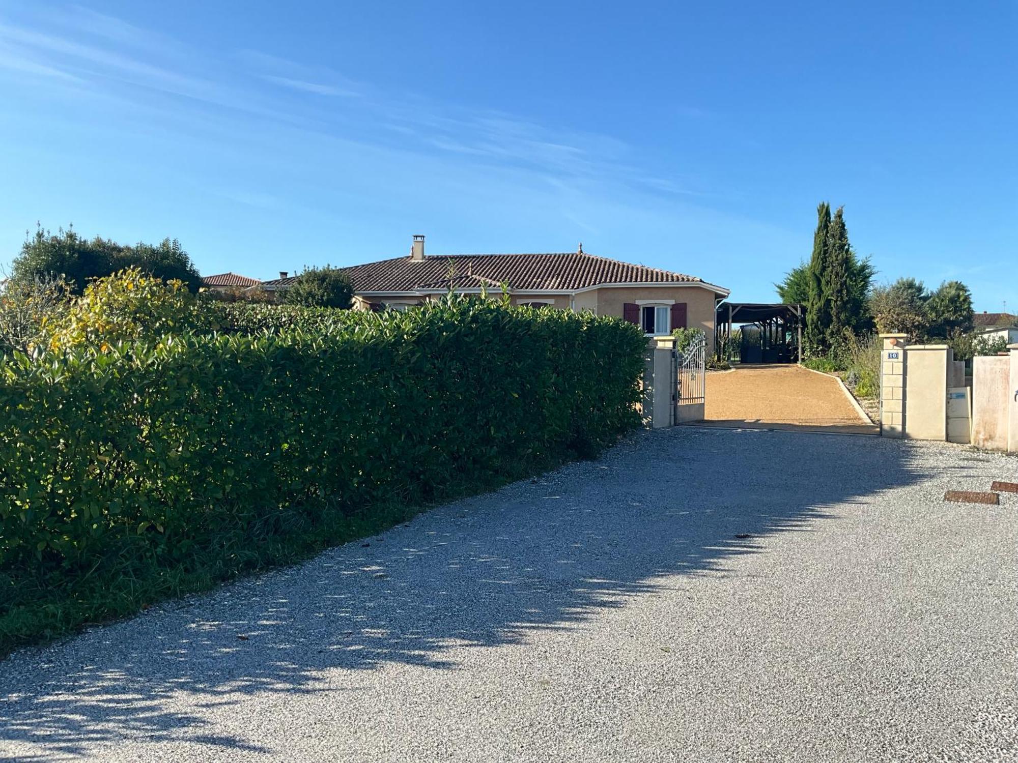 Charmant T2, Cl 3 Etoiles, 4 Lits, 4 Personnes Et 1Enfant, Parking Et Terrasse Saint-Sever  Dış mekan fotoğraf